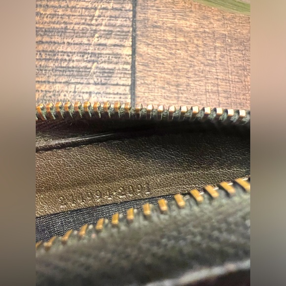 Gucci Guccissima Continental Wallet - Picture 10 of 12